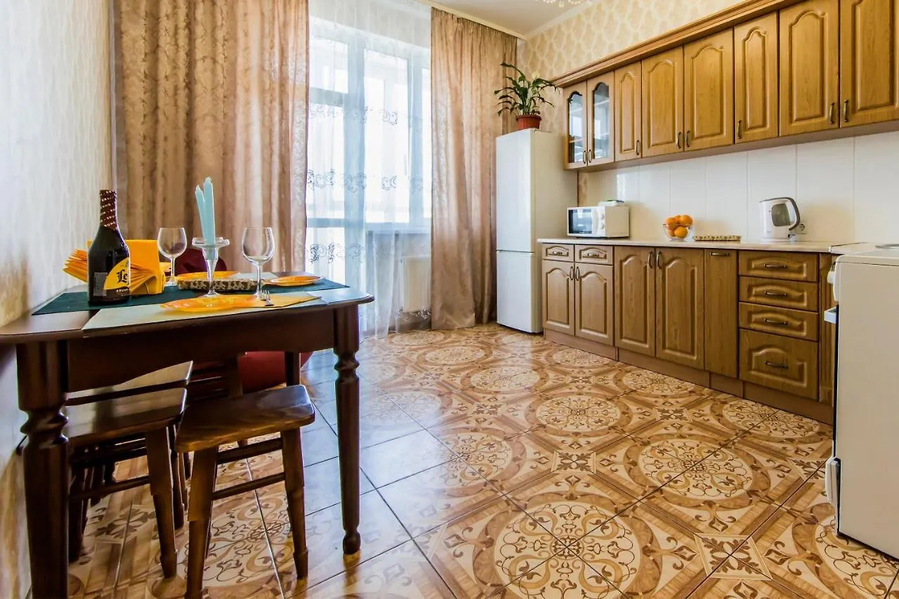 Large 2 Room Apartment With A Beautiful View 2 Min Metro Chernigivska كييف